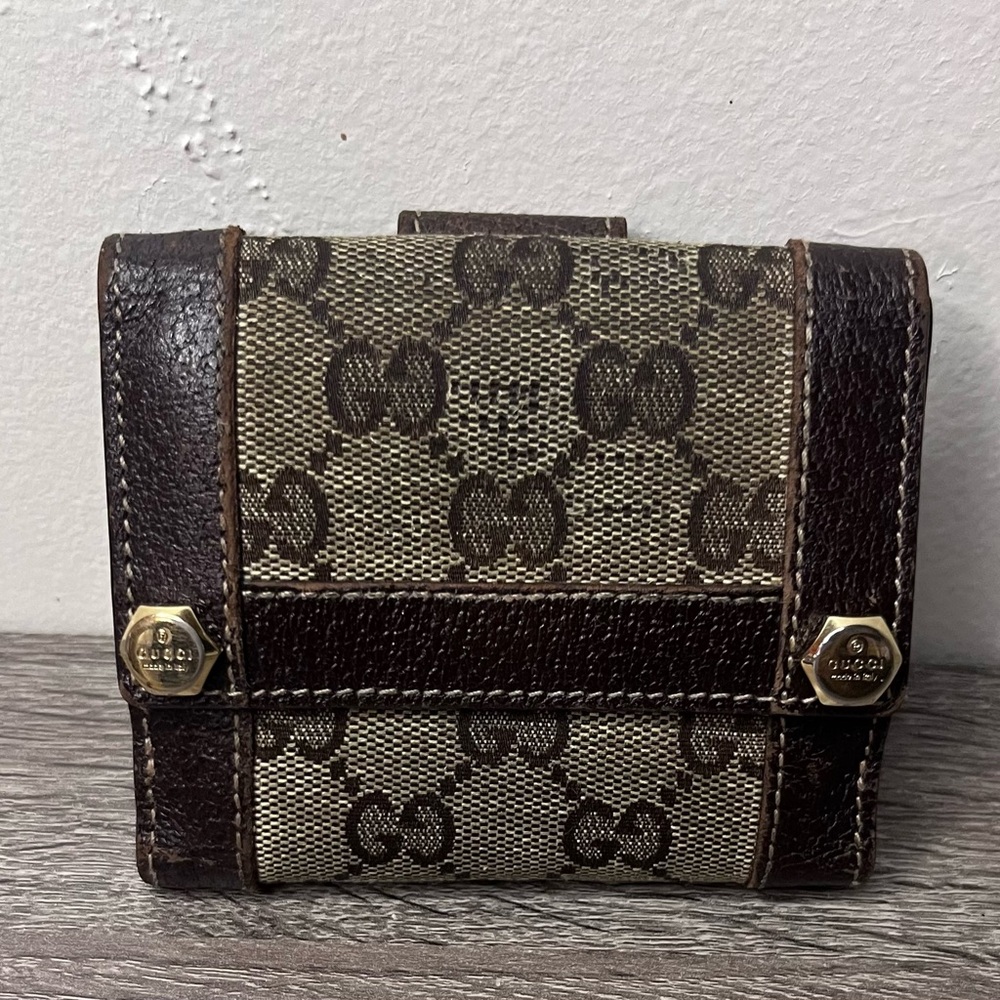 Brown Gucci GG wallet/ card holder